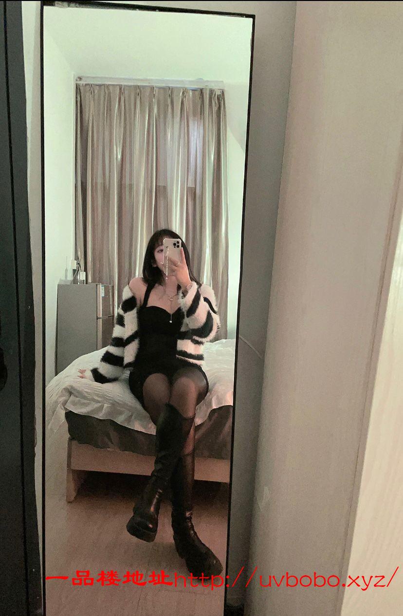1 (10).jpg