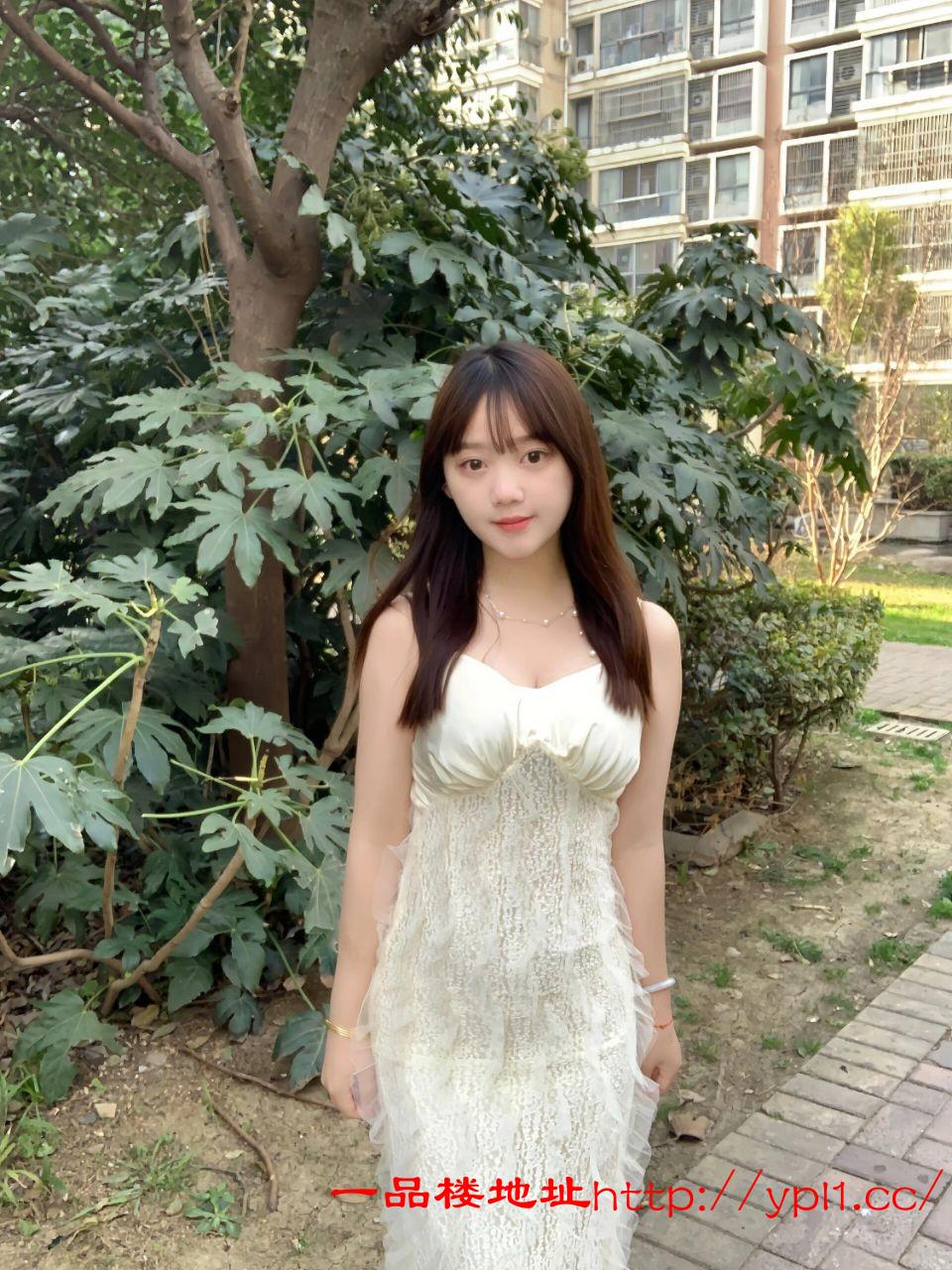 162925xch00ll006yh68l8.jpg