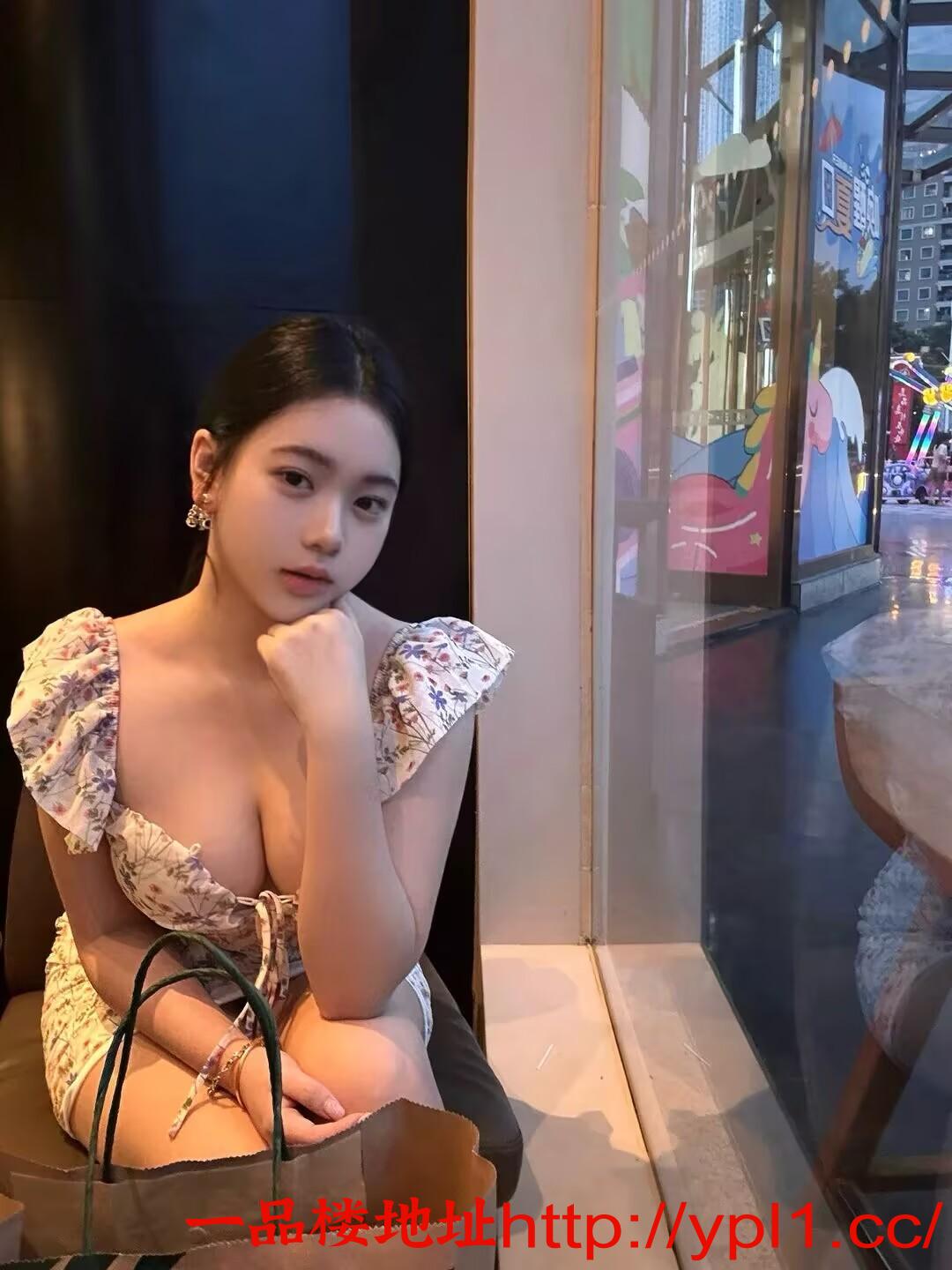 99E2B779CE297D7CEA06CEB12FC0C593.jpg