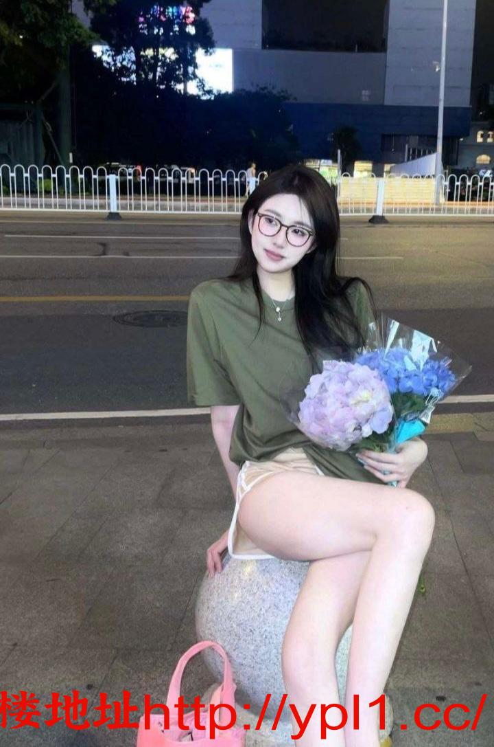 6EA8E677-A800-463E-B676-78F4F3313323-10464-000004E303313DE6.jpeg