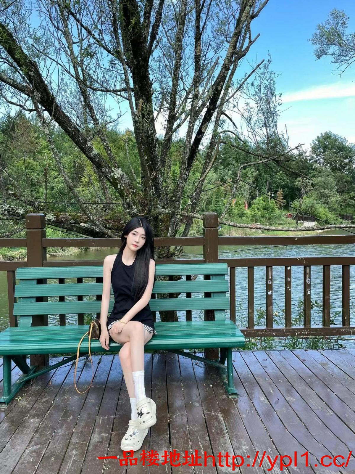 73c47c3a6c998a8e113f3fc5411a42c2.jpg