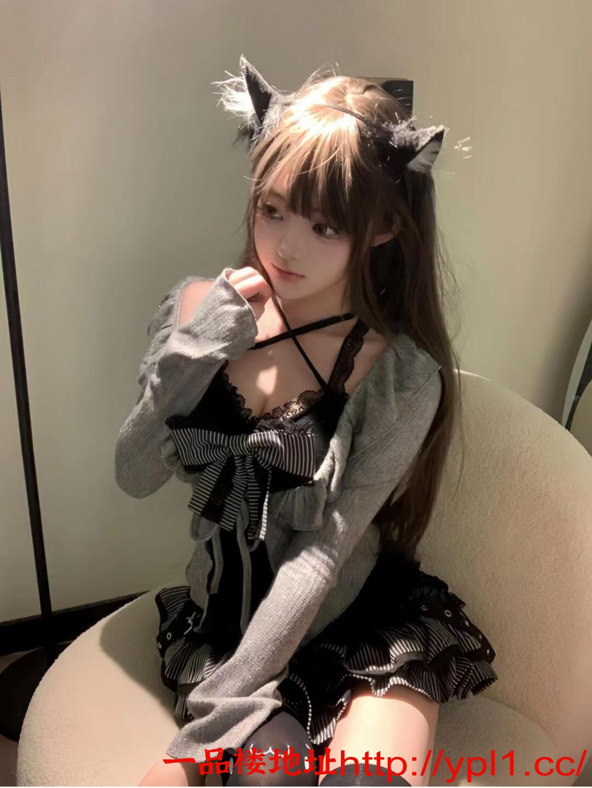 07f7df612d3a58c2c9faab1562f261f6.jpg