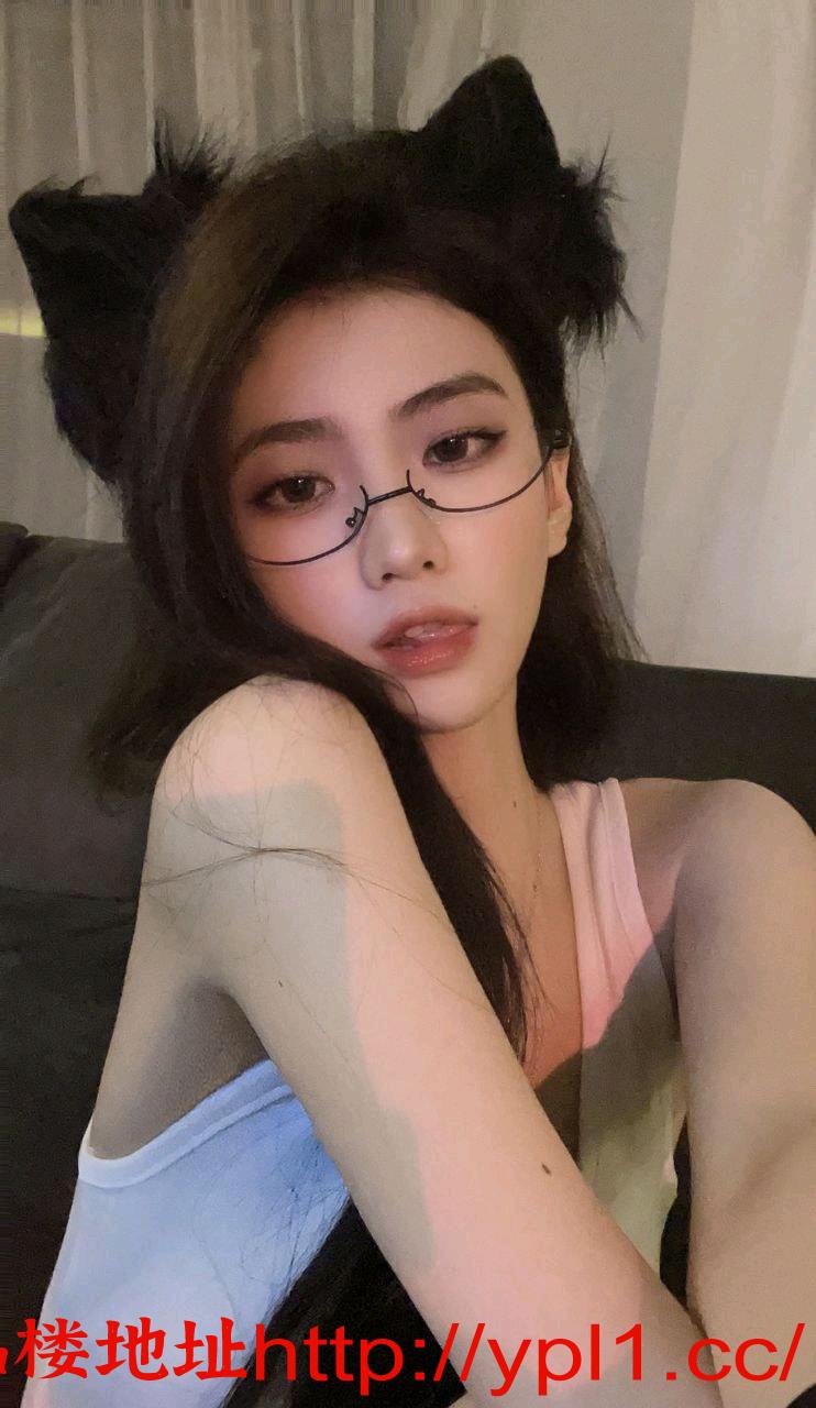 c8baf0042b7121f1a31f2bd6ef40dc4a.jpeg