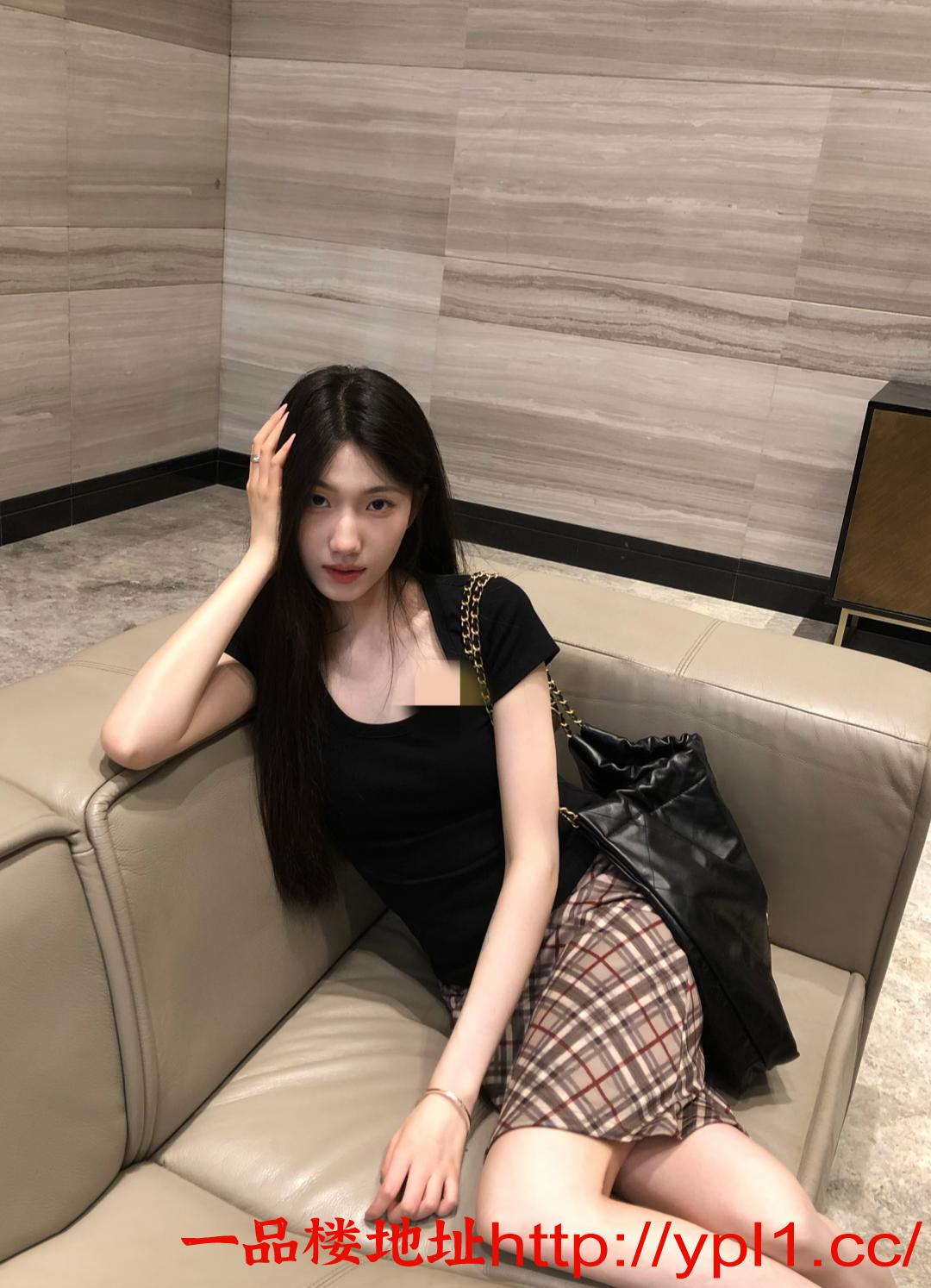 909F6F20-FEAB-485F-89F4-FC53038605FB.jpeg